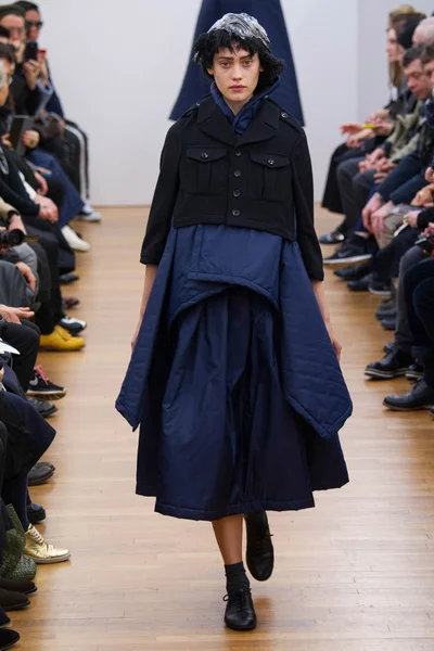 Look 43